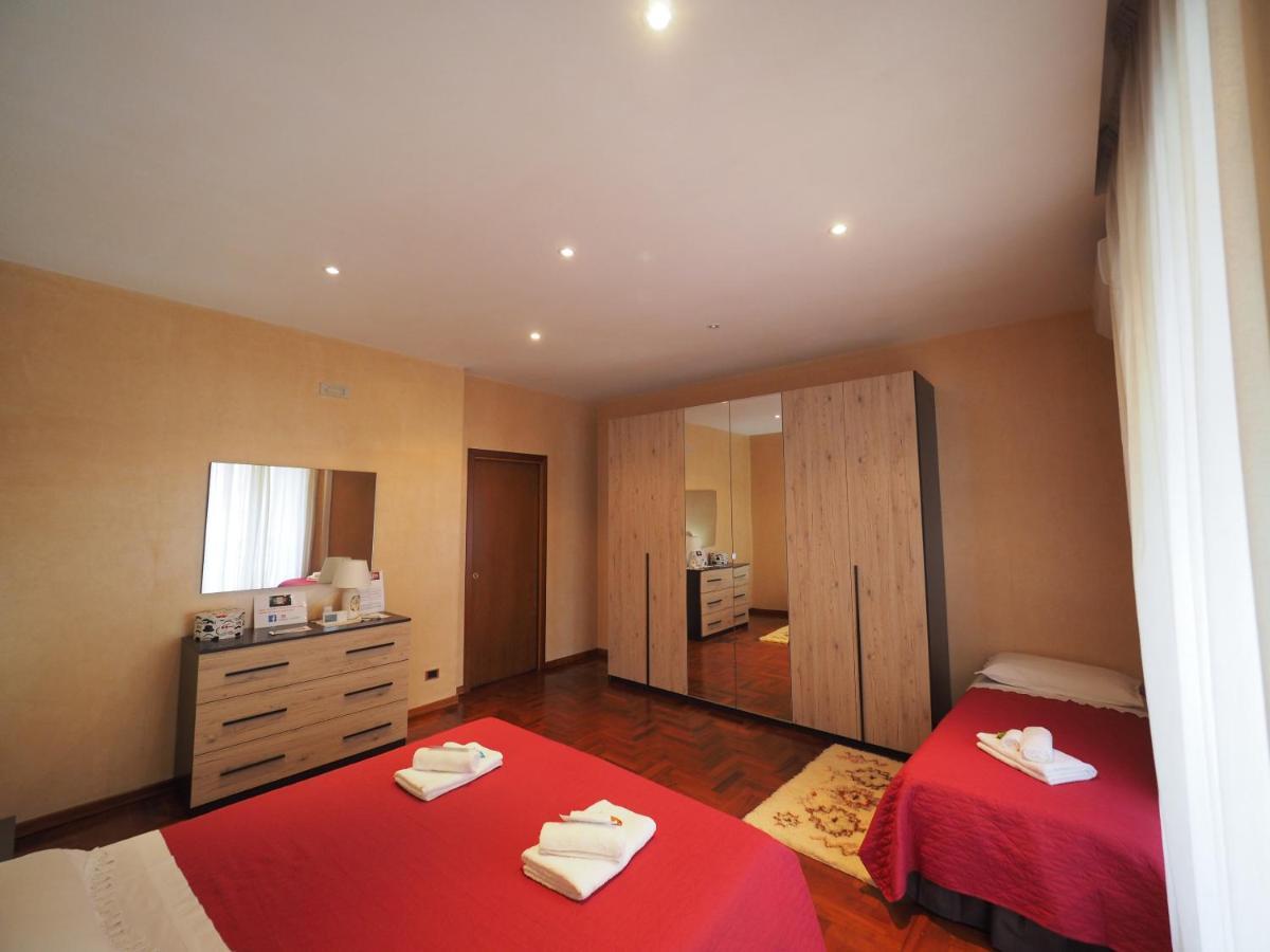 Rosaroll70 Villa Наполи Екстериор снимка