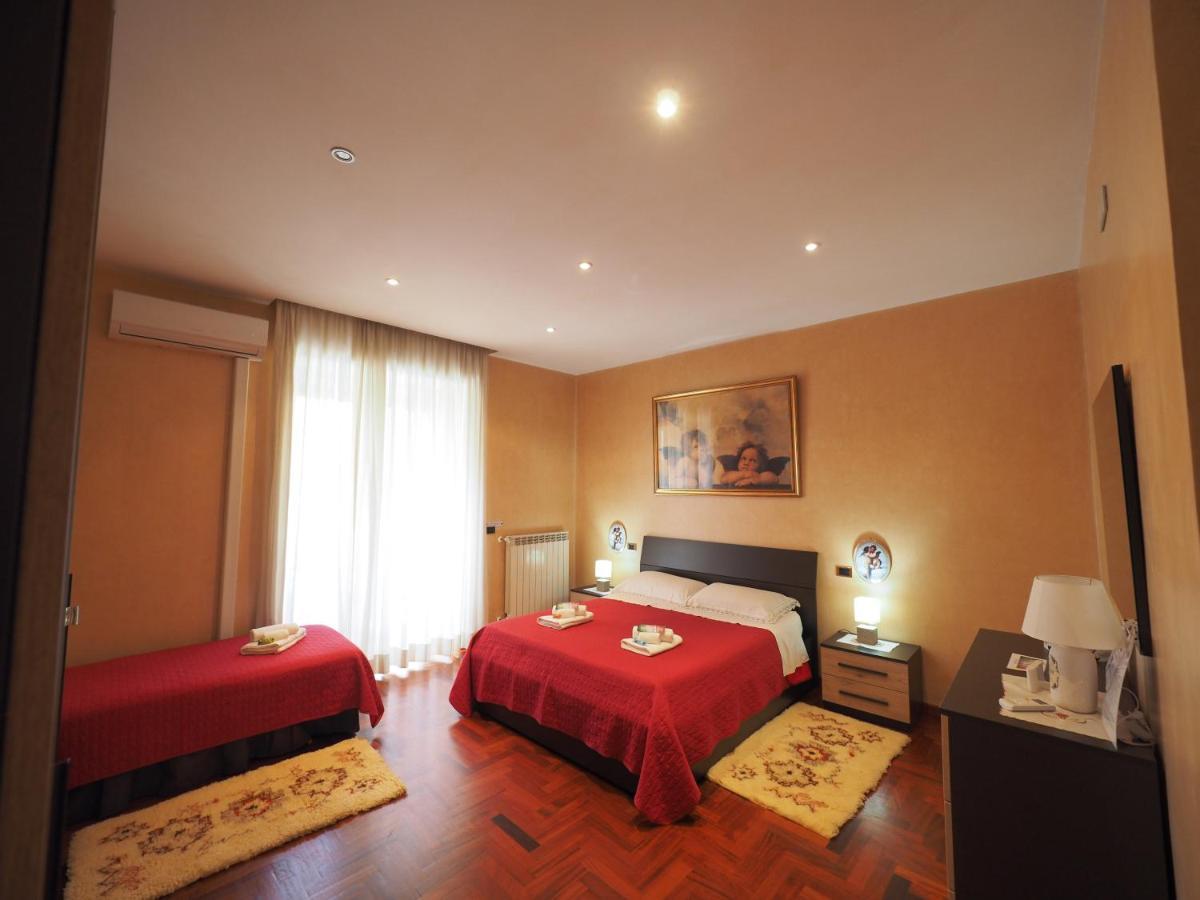 Rosaroll70 Villa Наполи Екстериор снимка