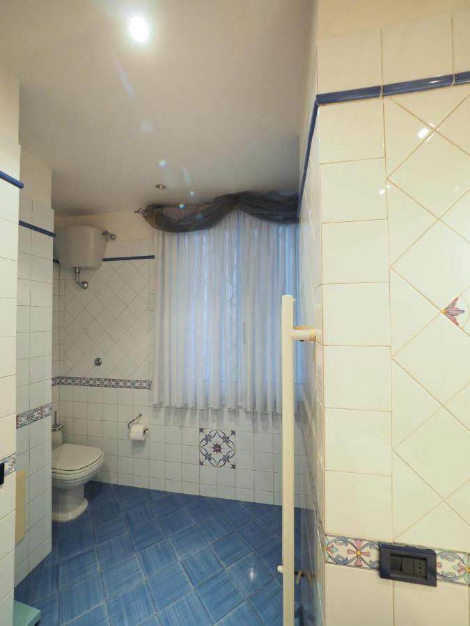 Rosaroll70 Villa Наполи Екстериор снимка