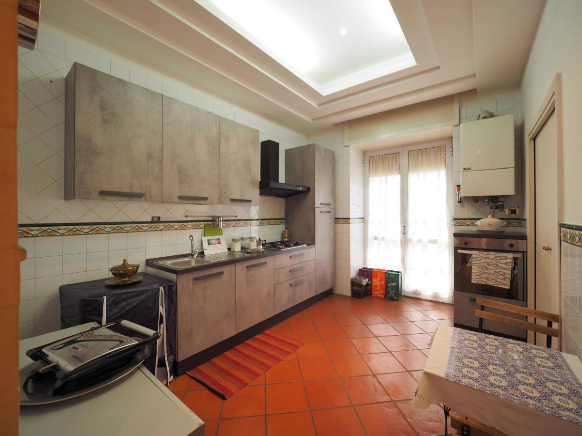 Rosaroll70 Villa Наполи Екстериор снимка